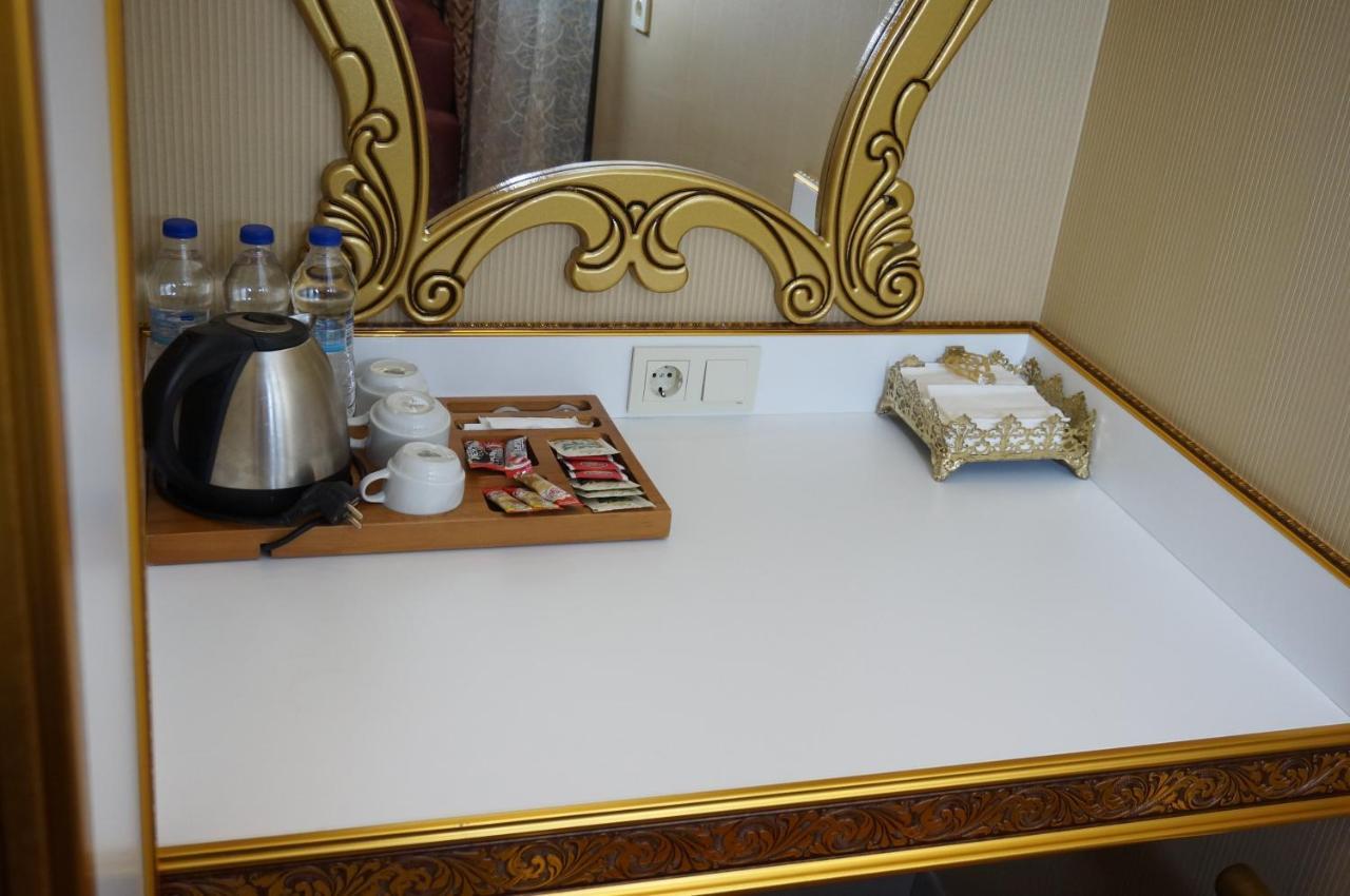 Phosphorion Hotel Istanbul Exterior photo A dressing table